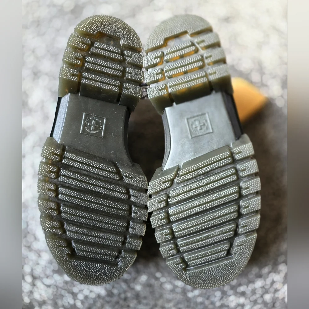 DR. MARTENS AUDRICK PLATFORM DERBY WOMEN'S SHOES COBBLESTONE GREY SIZE 7 - Picture 6 of 9